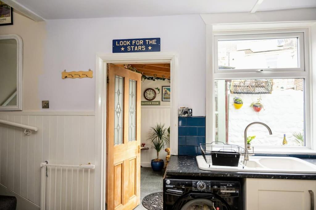 Spacious Charming Cottage Near Lake And Sea Hornsea Εξωτερικό φωτογραφία